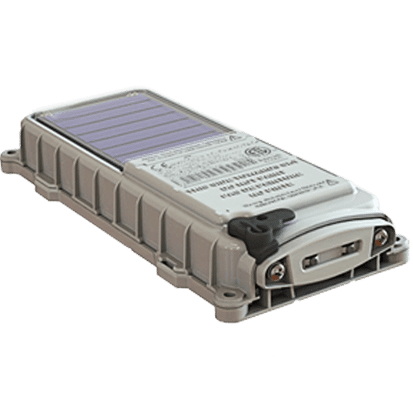 SmartOne Solar Satellite Tracker – Thiết Bị Định Vị Tài Sản Qua Vệ Tinh SmartOne Solar Satellite Tracker là thiết bị định vị và theo dõi tài sản qua vệ tinh dành cho doanh nghiệp cần quản lý container, rơ moóc, máy móc công trình, thiết bị khai thác, phương tiện vận tải và các tài sản hoạt động tại khu vực ngoài vùng phủ sóng di động. Sản phẩm sử dụng GPS để xác định vị trí và truyền dữ liệu qua mạng vệ tinh Globalstar. Nhờ tấm pin mặt trời tích hợp, pin NiMH sạc lại và thiết kế công nghiệp bền bỉ, SmartOne Solar phù hợp với các hệ thống giám sát tài sản cần vận hành dài hạn, ít bảo trì và không phụ thuộc hoàn toàn vào hạ tầng viễn thông mặt đất. Thiết bị hỗ trợ nhiều chế độ báo cáo vị trí, cảnh báo chuyển động, geofencing, chế độ hỗ trợ truy tìm tài sản và khả năng tiếp nhận dữ liệu từ cảm biến bên ngoài. Đây là giải pháp phù hợp cho logistics, xây dựng, dầu khí, khai thác mỏ, nông nghiệp, hàng hải và nhiều lĩnh vực công nghiệp khác. 
    <div class="youtube-lazy" data-id="eCDwvwCsfWw">
        <img
            src="https://img.youtube.com/vi/eCDwvwCsfWw/maxresdefault.jpg"
            onerror="this.src='https://img.youtube.com/vi/eCDwvwCsfWw/hqdefault.jpg'"
            alt="Video YouTube"
            loading="lazy"
        />
        <div class="play-button"></div>
    </div> Thông số kỹ thuật SmartOne Solar Satellite Tracker Thông số Chi tiết Tên sản phẩm SmartOne Solar Satellite Tracker Loại thiết bị Thiết bị định vị và theo dõi tài sản qua vệ tinh Công nghệ định vị GPS Mạng truyền dữ liệu Mạng vệ tinh LEO Globalstar Nguồn năng lượng Tấm pin mặt trời tích hợp Loại pin Pin NiMH sạc lại, tích hợp bên trong Thời gian sử dụng Lên đến 10 năm trong điều kiện phù hợp Nguồn điện ngoài 10–48V DC Kích thước 8,26 × 17,78 × 2,86 cm Trọng lượng thiết bị Khoảng 385 g Nhiệt độ hoạt động Từ -40°C đến 65°C Chuẩn bảo vệ IP68/69K Kết nối cấu hình Bluetooth hoặc cáp cấu hình Ngõ vào cảm biến Hai ngõ vào dry contact hoặc wetted-voltage Chế độ báo cáo Theo thời gian, chuyển động, đứng yên, geofencing và cảnh báo Chứng nhận nổi bật ATEX, IECEx, HERO, MIL-STD-810G và các chứng nhận theo thị trường Theo tài liệu kỹ thuật của Globalstar, thiết bị có kích thước 8,26 × 17,78 × 2,86 cm, trọng lượng khoảng 385 g, hoạt động trong khoảng nhiệt độ từ -40°C đến 65°C và sử dụng pin NiMH sạc lại không thể tự thay thế. Thiết bị đạt chuẩn IP68/69K và được kiểm tra theo MIL-STD-810G đối với các điều kiện như rung, độ ẩm, sương muối, va đập và ngâm nước. SmartOne Solar Satellite Tracker là gì? SmartOne Solar Satellite Tracker là thiết bị IoT công nghiệp dùng để thu thập và gửi dữ liệu vị trí của tài sản. Thiết bị có thể gắn cố định lên phương tiện, container, máy móc hoặc các tài sản có giá trị cao cần được quản lý từ xa. Khác với thiết bị định vị chỉ sử dụng mạng di động, SmartOne Solar truyền dữ liệu qua mạng vệ tinh Globalstar. Nhờ đó, doanh nghiệp có thể tiếp tục nhận dữ liệu từ những khu vực không có hoặc có tín hiệu di động không ổn định, tùy thuộc vào vùng phủ sóng vệ tinh và điều kiện lắp đặt thực tế. Sản phẩm không phải điện thoại vệ tinh và không được thiết kế để gọi thoại. Vai trò chính của thiết bị là gửi dữ liệu vị trí, chuyển động, trạng thái đầu vào và các cảnh báo đã được cấu hình về nền tảng quản lý. Dữ liệu được gửi theo chu kỳ hoặc theo sự kiện thay vì truyền liên tục từng giây. Vì vậy, cách mô tả phù hợp là theo dõi theo chu kỳ cấu hình hoặc gần thời gian thực, không nên cam kết định vị thời gian thực liên tục như một số hệ thống sử dụng mạng di động. SmartOne Solar phù hợp để theo dõi tài sản nào? SmartOne Solar Satellite Tracker phù hợp với các tài sản có giá trị cao, thường xuyên di chuyển hoặc được đặt tại khu vực khó tiếp cận. Container và rơ moóc Thiết bị có thể được sử dụng để theo dõi vị trí container, rơ moóc và các phương tiện vận chuyển hàng hóa. Người quản lý có thể cấu hình lịch gửi vị trí phù hợp với hành trình và nhu cầu giám sát. Khi tài sản di chuyển ra khỏi phạm vi đã thiết lập, hệ thống có thể tạo cảnh báo dựa trên cấu hình geofencing. Máy móc và thiết bị công trình SmartOne Solar phù hợp với máy xúc, máy phát điện, thiết bị nâng hạ, máy nén khí và các loại máy móc công trình khác. Thiết bị giúp doanh nghiệp xác định vị trí, theo dõi tình trạng di chuyển và hỗ trợ quản lý tài sản được cho thuê hoặc phân bổ tại nhiều công trường. Thiết bị khai thác mỏ và dầu khí Mỏ, khu vực thăm dò và các cơ sở dầu khí thường nằm xa mạng viễn thông mặt đất. Thiết bị theo dõi qua vệ tinh giúp doanh nghiệp giảm phụ thuộc vào sóng di động khi quản lý tài sản tại những khu vực này. SmartOne Solar còn có chứng nhận an toàn nội tại phù hợp với một số môi trường nguy hiểm. Tuy nhiên, doanh nghiệp cần kiểm tra đầy đủ yêu cầu kỹ thuật và chứng nhận áp dụng cho từng vị trí triển khai. Tài sản nông nghiệp Thiết bị có thể lắp trên máy kéo, bồn chứa, máy bơm, thiết bị tưới và các tài sản được bố trí trên diện tích rộng. Tấm pin mặt trời tích hợp giúp giảm nhu cầu thay pin định kỳ, đặc biệt hữu ích với tài sản nằm xa khu vực vận hành chính. Tài sản hàng hải SmartOne Solar có thể được sử dụng để theo dõi tàu, sà lan, container, thiết bị nổi và các tài sản hàng hải phù hợp. Globalstar liệt kê vận tải, dầu khí, xây dựng, an ninh, hàng hải, khai thác mỏ, lâm nghiệp và thủy sản trong nhóm ứng dụng tiềm năng của sản phẩm. Ưu điểm nổi bật của SmartOne Solar Satellite Tracker Hoạt động ngoài vùng phủ sóng di động SmartOne Solar truyền dữ liệu qua mạng vệ tinh LEO của Globalstar. Đây là lợi thế quan trọng khi tài sản hoạt động tại công trường vùng xa, khu khai thác, ngoài khơi hoặc những tuyến vận chuyển có tín hiệu di động không ổn định. Hiệu quả truyền dữ liệu còn phụ thuộc vào vùng phủ sóng, địa hình, vật cản và tầm nhìn của thiết bị lên bầu trời. Tích hợp tấm pin năng lượng mặt trời Tấm pin mặt trời có nhiệm vụ bổ sung năng lượng cho bộ pin NiMH tích hợp. Trong điều kiện lắp đặt và cấu hình phù hợp, sản phẩm có thể đạt thời gian sử dụng lên đến 10 năm với nhu cầu bảo trì thấp. Khả năng này đặc biệt hữu ích khi doanh nghiệp triển khai số lượng lớn thiết bị trên những tài sản khó tiếp cận. Không cần anten hoặc nguồn ngoài khi lắp đặt cơ bản Thiết bị có thể được lắp mà không cần anten ngoài, dây nguồn ngoài hoặc hệ thống dây dẫn phức tạp trong cấu hình hoạt động bằng năng lượng mặt trời. Điều này giúp rút ngắn thời gian triển khai và hạn chế việc can thiệp vào hệ thống điện của tài sản. Hỗ trợ nhiều chế độ báo cáo SmartOne Solar cung cấp nhiều tùy chọn báo cáo, bao gồm: Báo cáo vị trí GPS theo bốn chế độ. Báo cáo khi tài sản đứng yên hoặc đang di chuyển. Lịch báo cáo theo khoảng thời gian. Tối đa 12 thời điểm đánh thức được lập trình. Lịch báo cáo thay thế khi có chuyển động hoặc cảnh báo. Chế độ giảm số lượng bản tin khi tài sản không di chuyển. Chế độ hỗ trợ truy tìm khi tài sản bị dịch chuyển. Dữ liệu tốc độ và hướng di chuyển. Cảnh báo pin yếu và thông báo chẩn đoán. Các chế độ này giúp doanh nghiệp cân bằng giữa mức độ chi tiết của dữ liệu, thời lượng pin và chi phí dịch vụ vệ tinh. Hỗ trợ geofencing Geofencing cho phép thiết lập một phạm vi địa lý xung quanh vị trí hoặc khu vực hoạt động của tài sản. Khi thiết bị phát hiện tài sản đã di chuyển vượt quá khoảng cách được cấu hình, dữ liệu cảnh báo có thể được gửi về nền tảng quản lý. Tính năng này phù hợp với container, rơ moóc, máy móc cho thuê và tài sản chỉ được phép hoạt động trong một khu vực nhất định. Tích hợp cảm biến chuyển động SmartOne Solar được trang bị cảm biến gia tốc để nhận biết trạng thái bắt đầu hoặc kết thúc chuyển động. Doanh nghiệp có thể thiết lập chu kỳ báo cáo dày hơn khi tài sản đang di chuyển và giảm tần suất khi tài sản đứng yên. Cách cấu hình này giúp tối ưu lượng dữ liệu truyền qua vệ tinh. Kết nối được với cảm biến bên ngoài Thiết bị có hai ngõ vào dry contact hoặc wetted-voltage. Các ngõ vào có thể được dùng để theo dõi: Trạng thái đóng hoặc mở. Thời gian hoạt động của động cơ. Mức bồn chứa. Trạng thái thiết bị. Tín hiệu cảnh báo. Dữ liệu từ cảm biến được tích hợp phù hợp. SmartOne Solar cũng hỗ trợ giao tiếp nối tiếp TTL để kết nối với một số loại cảm biến thụ động hoặc cảm biến thông minh. Cấu hình bằng Bluetooth Giao diện Bluetooth hỗ trợ cấu hình thiết bị và cập nhật firmware. Nhân viên kỹ thuật có thể thiết lập thông số trước khi lắp đặt hoặc thực hiện điều chỉnh khi bảo trì. Tùy phương án triển khai, việc cấu hình cũng có thể được thực hiện bằng máy tính và cáp chuyên dụng. Ứng dụng SmartOne Solar trong logistics Trong logistics, doanh nghiệp thường phải quản lý nhiều container và rơ moóc di chuyển qua các khu vực khác nhau. Nếu chỉ sử dụng thiết bị định vị bằng mạng di động, dữ liệu có thể bị gián đoạn khi tài sản đi qua vùng không có sóng. SmartOne Solar giúp ghi nhận và gửi vị trí theo lịch đã cấu hình thông qua mạng vệ tinh. Người quản lý có thể sử dụng dữ liệu này để: Kiểm tra vị trí gần nhất của tài sản. Theo dõi thời gian tài sản đứng yên hoặc di chuyển. Phát hiện tài sản rời khỏi khu vực quy định. Hỗ trợ kiểm soát container và thiết bị cho thuê. Giảm thời gian tìm kiếm tài sản. Lập kế hoạch điều phối phương tiện hiệu quả hơn. Thiết bị không thay thế toàn bộ phần mềm quản lý logistics. SmartOne Solar đóng vai trò là thiết bị đầu cuối thu thập và gửi dữ liệu về nền tảng được doanh nghiệp lựa chọn. Ứng dụng trong xây dựng và khai thác Máy móc xây dựng và khai thác thường có giá trị cao, được phân bổ tại nhiều địa điểm và có thể không hoạt động liên tục. Doanh nghiệp cần biết thiết bị đang ở đâu, có bị di chuyển hay không và thời điểm bắt đầu hoạt động. Khi kết hợp SmartOne Solar với cảm biến hoặc tín hiệu đầu vào phù hợp, doanh nghiệp có thể theo dõi vị trí và một số trạng thái vận hành cơ bản. Nguồn năng lượng mặt trời giúp hạn chế việc tháo thiết bị để sạc hoặc thay pin thường xuyên. Đây là lợi thế đối với máy móc nằm tại khu vực khó tiếp cận. Độ bền và khả năng hoạt động ngoài trời SmartOne Solar được thiết kế cho các ứng dụng công nghiệp và môi trường ngoài trời. Sản phẩm đạt chuẩn IP68/69K, hỗ trợ bảo vệ thiết bị trước bụi, nước và điều kiện vệ sinh bằng tia nước áp lực cao theo phạm vi của tiêu chuẩn. Thiết bị cũng được kiểm tra theo MIL-STD-810G đối với nhiều điều kiện như: Rung động. Độ ẩm. Sương muối. Va đập. Ngâm nước. Môi trường có tính axit. Mặc dù có độ bền cao, người dùng vẫn cần lắp thiết bị đúng kỹ thuật, tránh vị trí dễ va chạm trực tiếp và kiểm tra định kỳ các điểm cố định. Lưu ý khi lắp đặt SmartOne Solar Satellite Tracker Bảo đảm tầm nhìn lên bầu trời Thiết bị cần nhận tín hiệu GPS và truyền dữ liệu lên vệ tinh. Vì vậy, SmartOne Solar nên được lắp tại vị trí có tầm nhìn thông thoáng lên bầu trời. Không nên lắp thiết bị bên trong thùng kim loại kín, dưới lớp kim loại dày hoặc tại vị trí thường xuyên bị container khác che phủ. Bảo đảm tấm pin nhận được ánh sáng Tấm pin mặt trời cần được hướng về vị trí có khả năng tiếp nhận ánh sáng phù hợp. Nếu tài sản thường xuyên nằm trong nhà kho, đường hầm hoặc dưới mái che, lượng năng lượng thu được có thể không đủ để duy trì chu kỳ báo cáo cao trong thời gian dài. Tránh vị trí dễ va đập Cần chọn vị trí lắp tránh bánh xe, càng nâng, hàng hóa va chạm, dây cáp chuyển động và các bộ phận sinh nhiệt cao. Có thể sử dụng giá đỡ bằng thép không gỉ hoặc phụ kiện lắp đặt tương thích để tăng độ chắc chắn. Kiểm tra yêu cầu an toàn khi kết nối cáp Theo tài liệu Globalstar, thiết bị không còn được xem là an toàn nội tại khi có cáp kết nối. Vì vậy, khi sử dụng nguồn ngoài hoặc cáp tín hiệu tại khu vực nguy hiểm, doanh nghiệp cần tuân thủ yêu cầu kỹ thuật và quy định an toàn áp dụng tại địa điểm triển khai. SmartOne Solar có cần gói dịch vụ không? Có. Thiết bị cần được kích hoạt với gói dịch vụ vệ tinh và kết nối với nền tảng nhận dữ liệu phù hợp. Chi phí vận hành có thể phụ thuộc vào: Chu kỳ gửi vị trí. Số lượng bản tin mỗi ngày. Chế độ cảnh báo. Dữ liệu cảm biến. Số lượng thiết bị. Nền tảng quản lý được sử dụng. Chính sách dịch vụ tại từng thị trường. Globalstar có nhóm dịch vụ riêng dành cho SmartOne Solar. Doanh nghiệp nên xác định nhu cầu báo cáo thực tế trước khi lựa chọn gói dịch vụ để tránh phát sinh lượng bản tin không cần thiết. Khi nào nên chọn SmartOne Solar Satellite Tracker? Doanh nghiệp nên cân nhắc SmartOne Solar khi: Tài sản hoạt động ngoài vùng phủ sóng di động. Cần giám sát container, rơ moóc hoặc máy móc từ xa. Tài sản khó tiếp cận để thay hoặc sạc pin. Cần triển khai thiết bị theo dõi trong nhiều năm. Cần cảnh báo khi tài sản bị di chuyển. Cần thiết lập khu vực địa lý cho tài sản. Cần nhận tín hiệu từ cảm biến hoặc đầu vào bên ngoài. Môi trường hoạt động có bụi, nước, rung hoặc nhiệt độ khắc nghiệt. Cần thiết bị có các chứng nhận an toàn công nghiệp phù hợp. SmartOne Solar không phải lựa chọn tối ưu nếu nhu cầu chính là theo dõi cá nhân, gọi điện, nhắn tin tự do hoặc gửi tín hiệu SOS cho người dùng. Trong trường hợp đó, nên lựa chọn thiết bị liên lạc hoặc thiết bị an toàn cá nhân được thiết kế riêng cho con người. Vì sao nên chọn SmartOne Solar? SmartOne Solar Satellite Tracker kết hợp GPS, mạng vệ tinh Globalstar, tấm pin năng lượng mặt trời và khả năng tích hợp cảm biến trong một thiết bị công nghiệp nhỏ gọn. Sản phẩm giúp doanh nghiệp giảm khoảng trống dữ liệu tại khu vực không có mạng di động, đồng thời giảm nhu cầu bảo trì pin đối với tài sản khó tiếp cận. Các chế độ báo cáo linh hoạt cho phép người quản lý điều chỉnh chu kỳ gửi dữ liệu theo trạng thái chuyển động và yêu cầu vận hành. Khả năng geofencing, cảnh báo thay đổi vị trí và kết nối cảm biến giúp SmartOne Solar phù hợp với nhiều bài toán quản lý tài sản khác nhau. Trước khi triển khai, doanh nghiệp nên kiểm tra vùng phủ sóng Globalstar, gói dịch vụ, nền tảng quản lý, vị trí lắp đặt, chu kỳ báo cáo và yêu cầu tích hợp cảm biến. Câu hỏi thường gặp về SmartOne Solar Satellite Tracker SmartOne Solar sử dụng mạng vệ tinh nào? SmartOne Solar sử dụng mạng vệ tinh LEO của Globalstar để truyền dữ liệu vị trí và trạng thái về hệ thống quản lý. SmartOne Solar có theo dõi thời gian thực không? Thiết bị gửi dữ liệu theo chu kỳ hoặc theo sự kiện đã cấu hình. Sản phẩm phù hợp với theo dõi gần thời gian thực nhưng không nên được mô tả là truyền vị trí liên tục từng giây. SmartOne Solar có cần mạng di động không? Thiết bị truyền dữ liệu qua mạng vệ tinh Globalstar nên không phụ thuộc hoàn toàn vào mạng di động. Tuy nhiên, người quản lý vẫn cần kết nối Internet để truy cập nền tảng và xem dữ liệu. SmartOne Solar có cần gói cước không? Có. Thiết bị cần được kích hoạt với gói dịch vụ vệ tinh và nền tảng quản lý phù hợp. Thời gian sử dụng pin là bao lâu? Tấm pin mặt trời và bộ pin NiMH tích hợp có thể cung cấp thời gian sử dụng lên đến 10 năm trong điều kiện lắp đặt, ánh sáng và chu kỳ báo cáo phù hợp. Pin của SmartOne Solar có thay được không? Pin NiMH được tích hợp bên trong và được tài liệu Globalstar mô tả là loại không thể tự thay thế. Người dùng không nên tự tháo thiết bị để thay pin. SmartOne Solar có chống nước không? Có. Thiết bị đạt chuẩn IP68/69K. Dù vậy, người dùng vẫn cần lắp đúng kỹ thuật và tránh các vị trí có nguy cơ va đập mạnh hoặc làm hỏng bề mặt thiết bị. Thiết bị có hỗ trợ geofencing không? Có. Người dùng có thể thiết lập phạm vi địa lý và nhận dữ liệu cảnh báo khi tài sản di chuyển ra khỏi khoảng cách được cấu hình. SmartOne Solar có gọi điện hoặc nhắn tin không? Không. Đây là thiết bị theo dõi tài sản IoT, không phải điện thoại vệ tinh hoặc thiết bị nhắn tin cá nhân. Thiết bị có dùng cho người đi rừng không? SmartOne Solar được tối ưu cho tài sản. Người dùng cần theo dõi cá nhân, gửi SOS hoặc nhắn tin nên lựa chọn thiết bị an toàn cá nhân chuyên dụng. Tư vấn SmartOne Solar Satellite Tracker SmartOne Solar Satellite Tracker là giải pháp phù hợp cho doanh nghiệp cần theo dõi tài sản tại vùng xa, khu công nghiệp, công trường, mỏ, khu vực hàng hải hoặc tuyến vận chuyển ngoài vùng phủ sóng di động. Trước khi đặt mua, khách hàng nên cung cấp loại tài sản, khu vực hoạt động, tần suất gửi vị trí, yêu cầu cảnh báo và nhu cầu tích hợp cảm biến. Những thông tin này giúp lựa chọn cấu hình thiết bị và gói dịch vụ phù hợp, đồng thời tối ưu chi phí vận hành lâu dài.