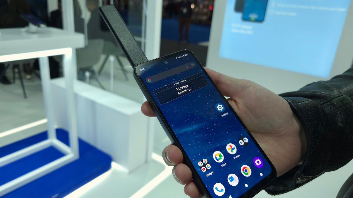 Thuraya One hỗ trợ 5G và liên lạc vệ tinh